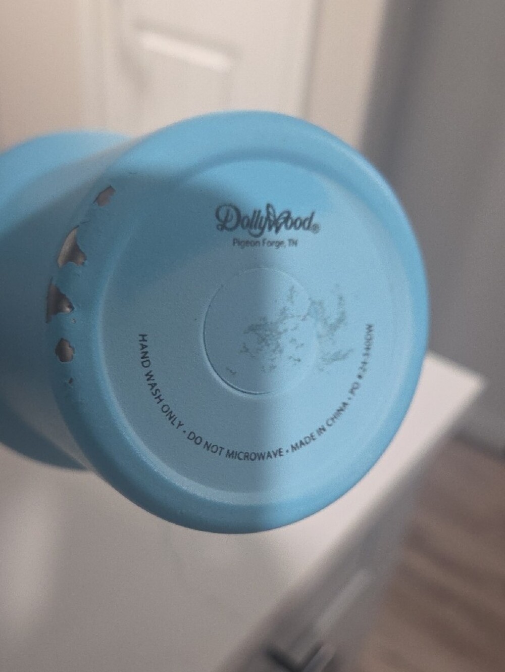 Dollywood Light Blue Insulated Travel Mug with Handle - Picture 4 of 4